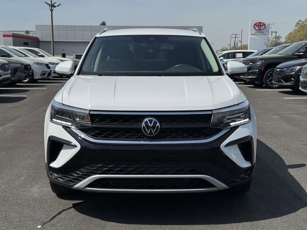 2024 Volkswagen Taos 1.5T SE