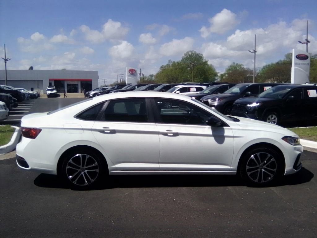2025 Volkswagen Jetta 1.5T Sport