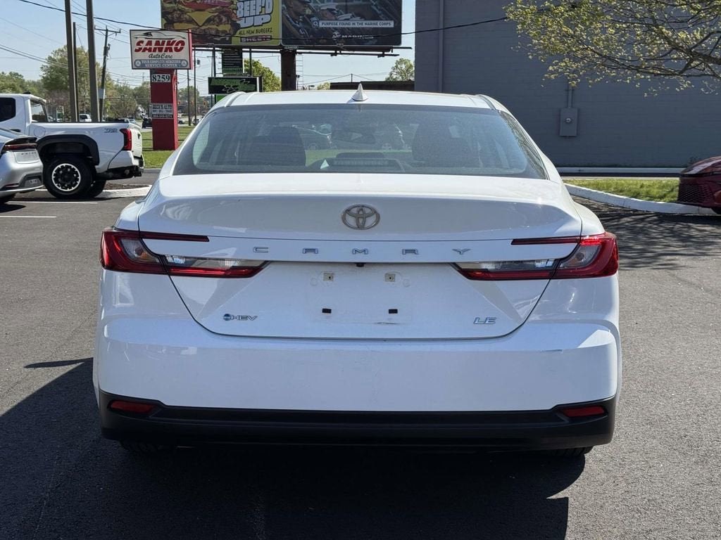 2025 Toyota Camry LE