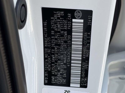 2025 Toyota Camry SE