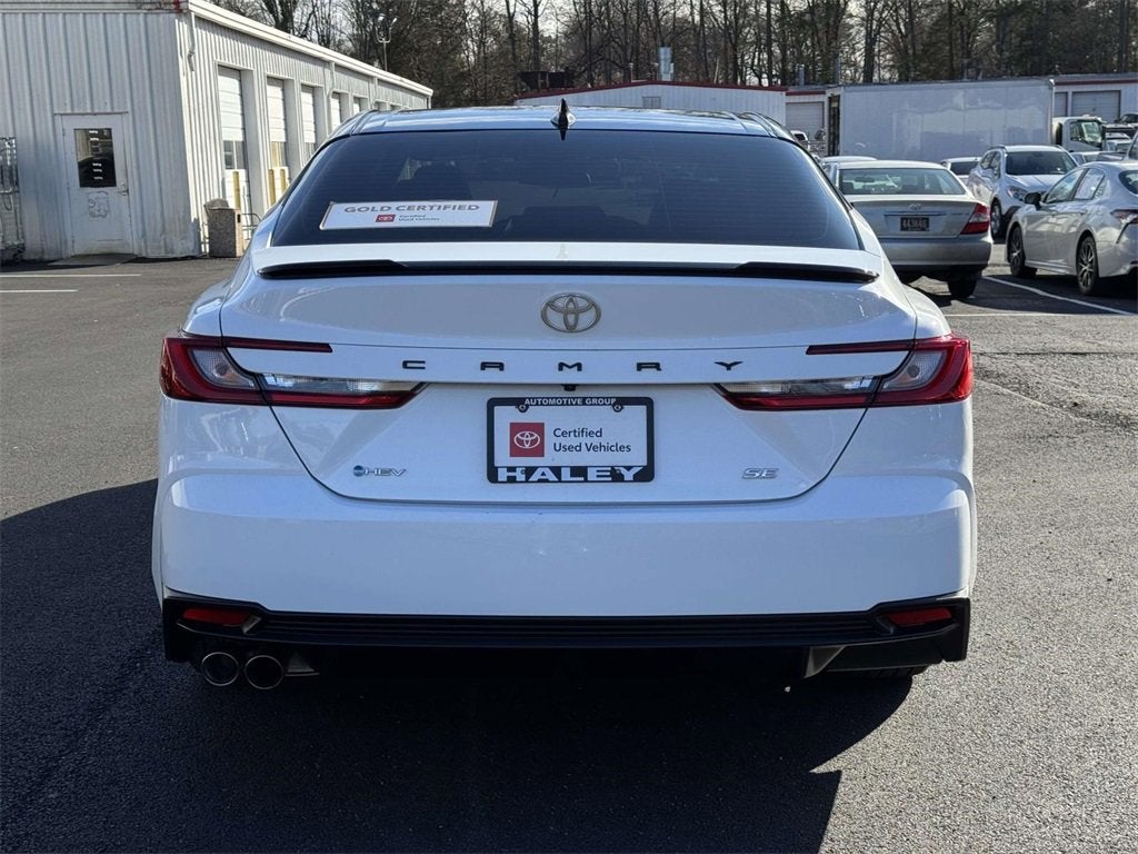 2025 Toyota Camry SE