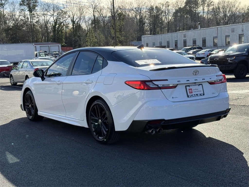 2025 Toyota Camry SE