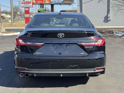 2025 Toyota Camry SE