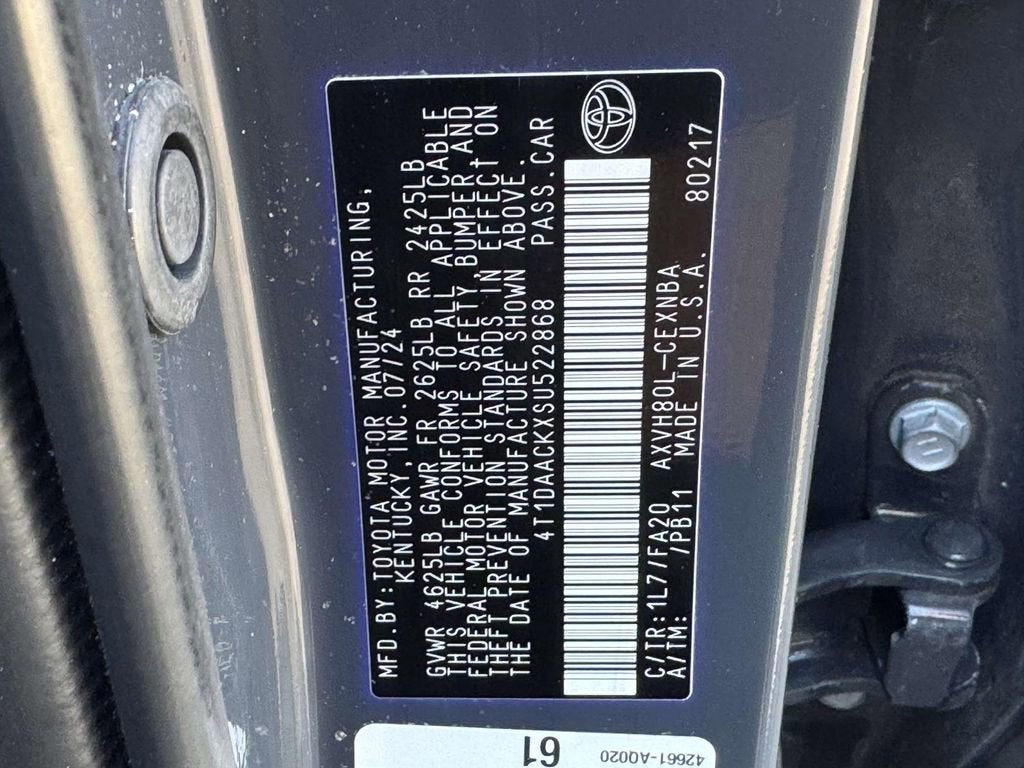 2025 Toyota Camry LE