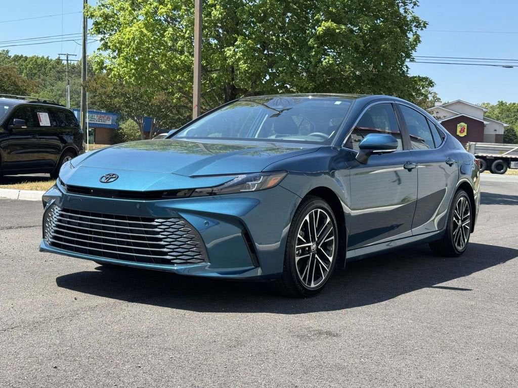2025 Toyota Camry XLE
