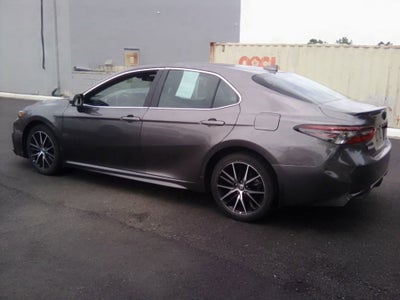 2024 Toyota Camry SE