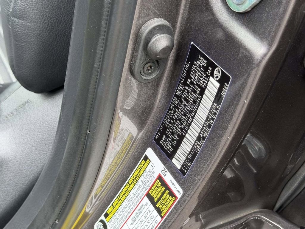 2024 Toyota Camry SE