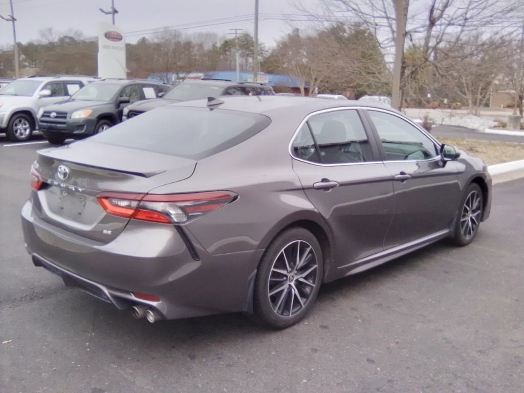 2024 Toyota Camry SE