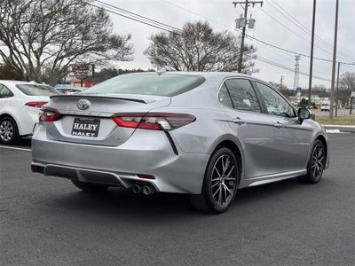 2024 Toyota Camry SE