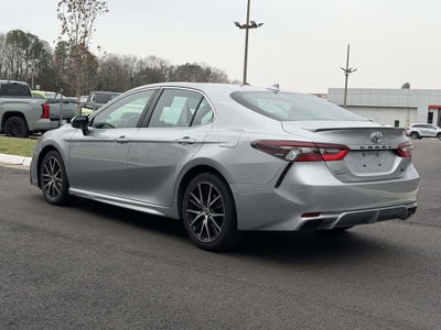 2024 Toyota Camry SE