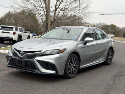 2024 Toyota Camry SE