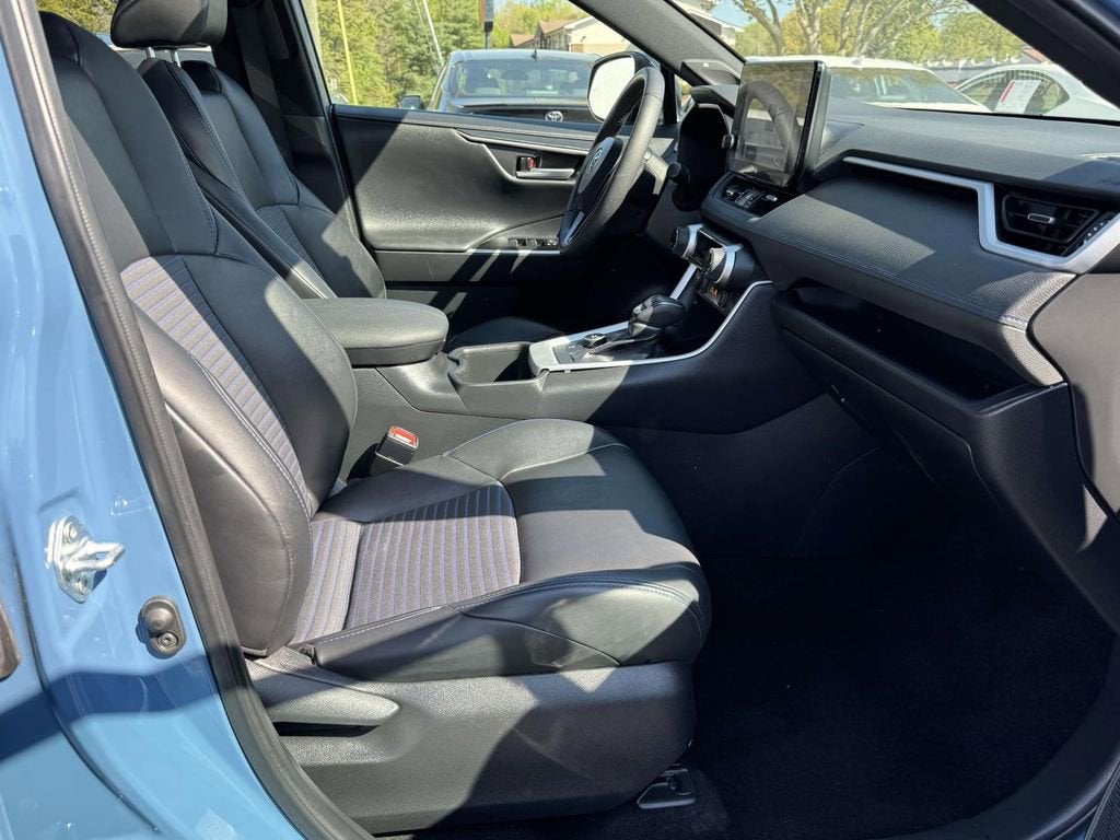 2024 Toyota RAV4 XSE