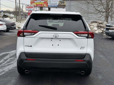 2025 Toyota RAV4 XLE