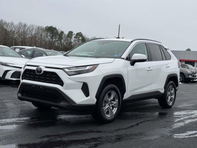 2025 Toyota RAV4 XLE