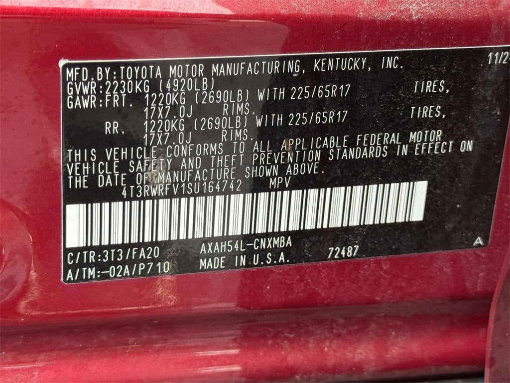 2025 Toyota RAV4 XLE