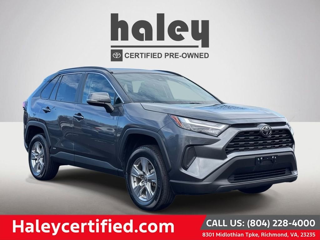 2025 Toyota RAV4 XLE