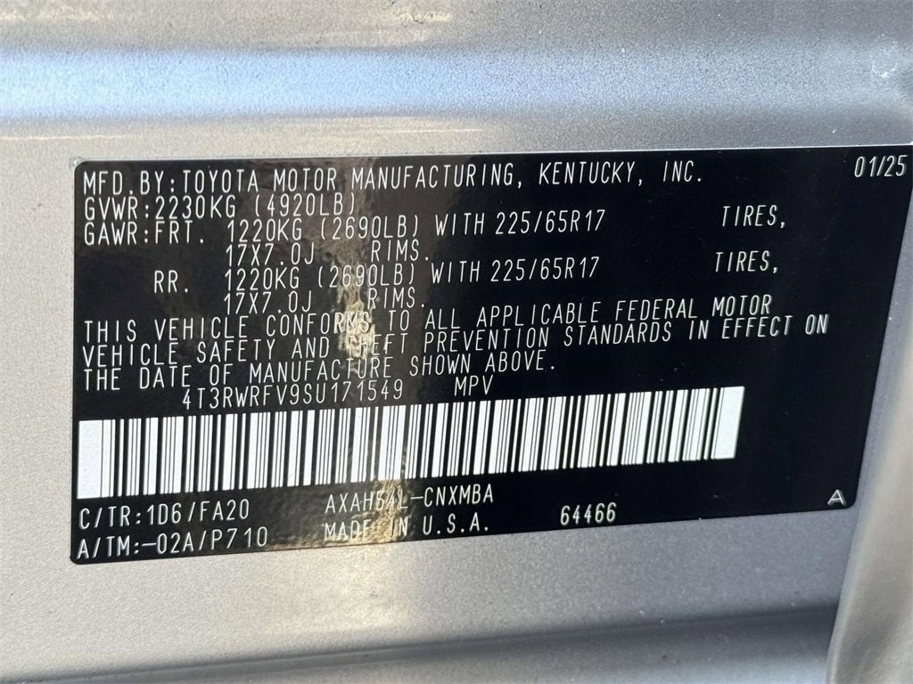 2025 Toyota RAV4 XLE