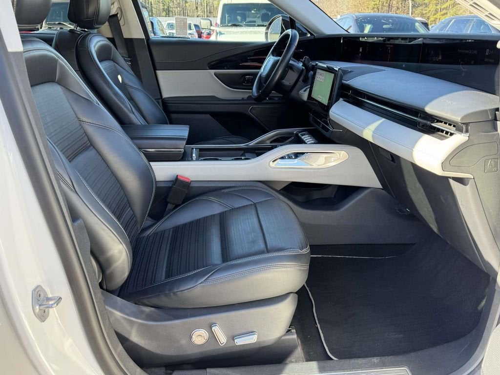 2024 Lincoln Nautilus Reserve