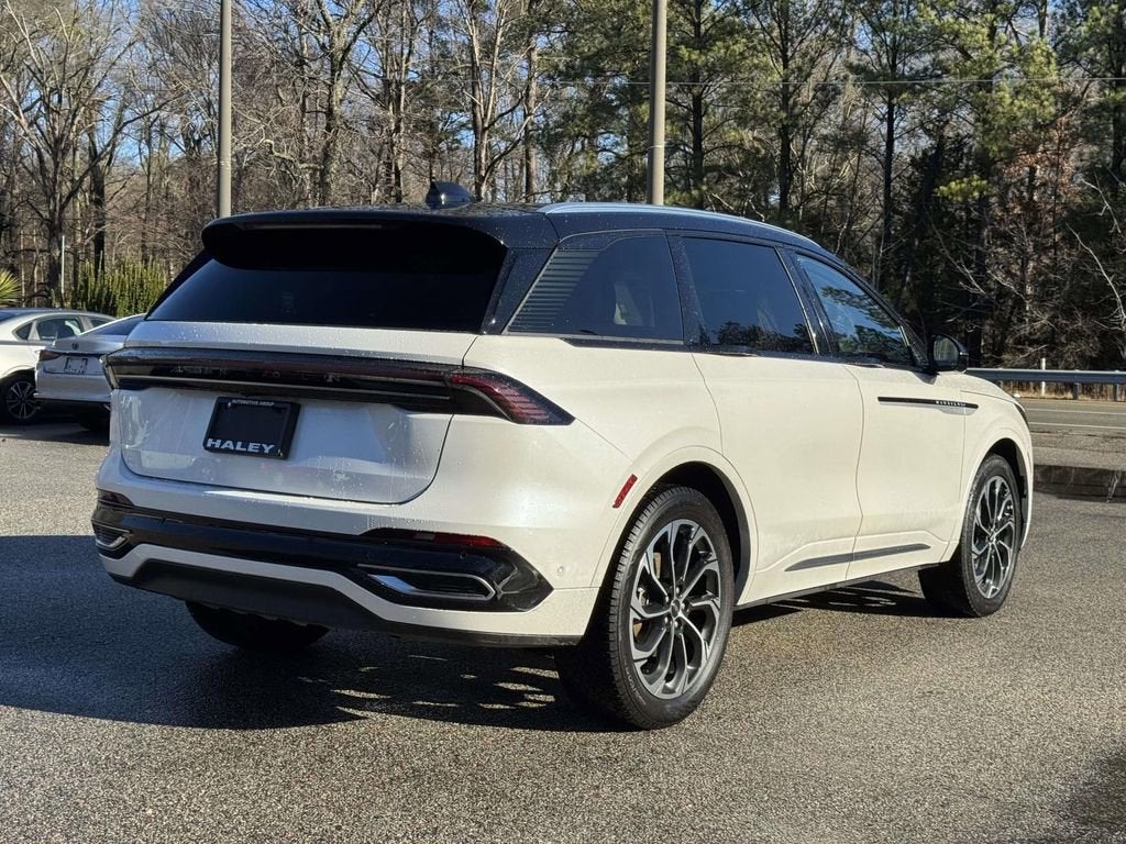 2024 Lincoln Nautilus Reserve