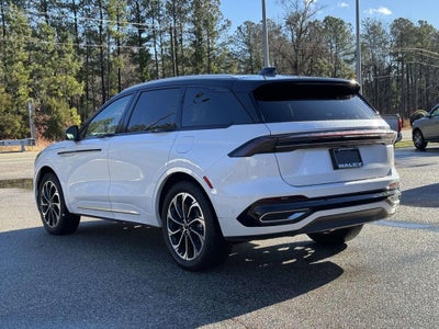 2024 Lincoln Nautilus Reserve