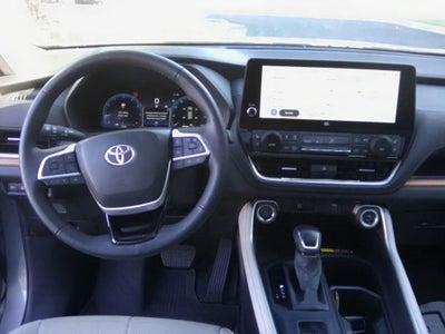 2025 Toyota Grand Highlander Limited