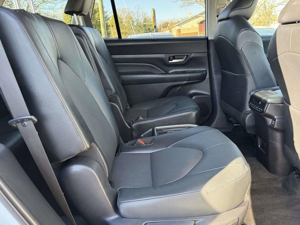 2025 Toyota Grand Highlander XLE