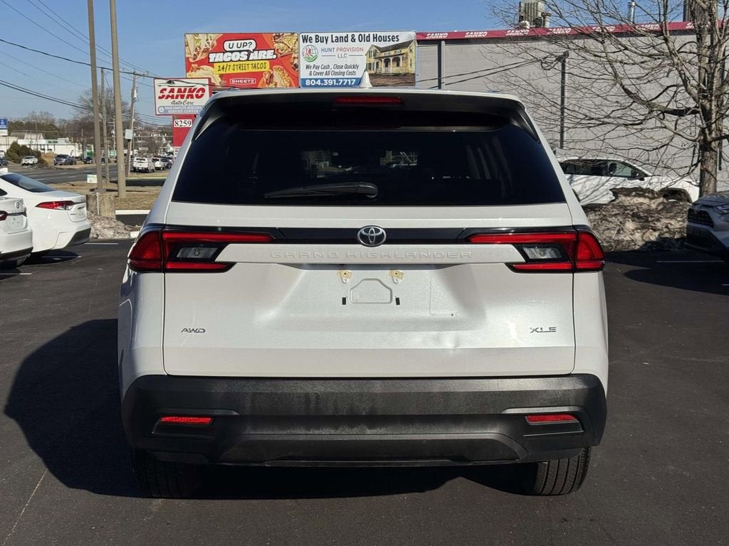 2025 Toyota Grand Highlander XLE