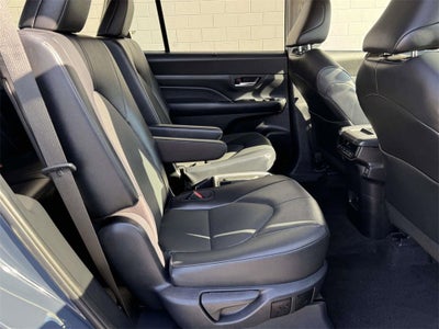 2025 Toyota Grand Highlander XLE