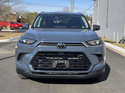 2025 Toyota Grand Highlander XLE