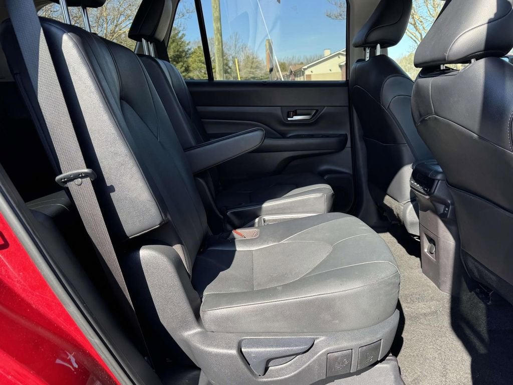 2025 Toyota Grand Highlander XLE