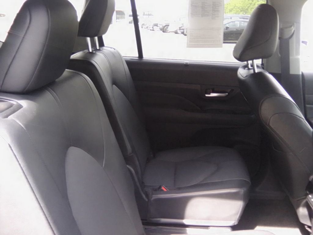 2025 Toyota Grand Highlander Hybrid XLE