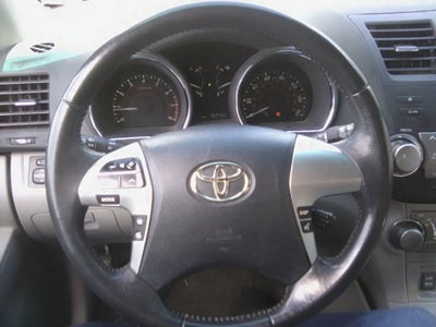 2012 Toyota Highlander Base