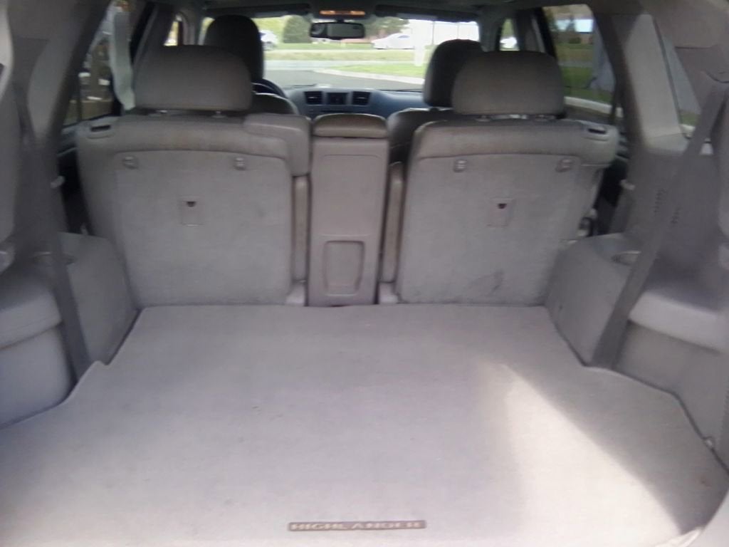 2012 Toyota Highlander Base