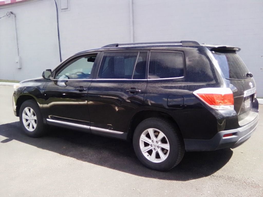 2012 Toyota Highlander Base