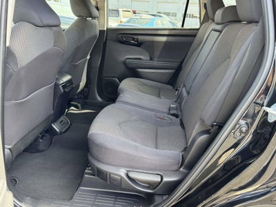 2022 Toyota Highlander L