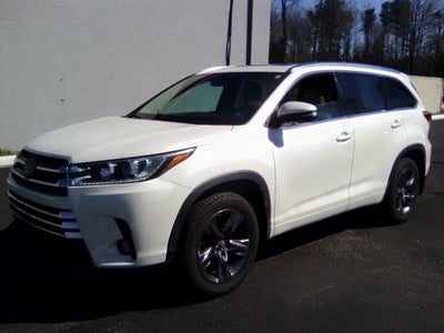 2017 Toyota Highlander Base