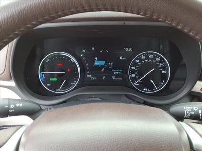 2023 Toyota Sienna Platinum