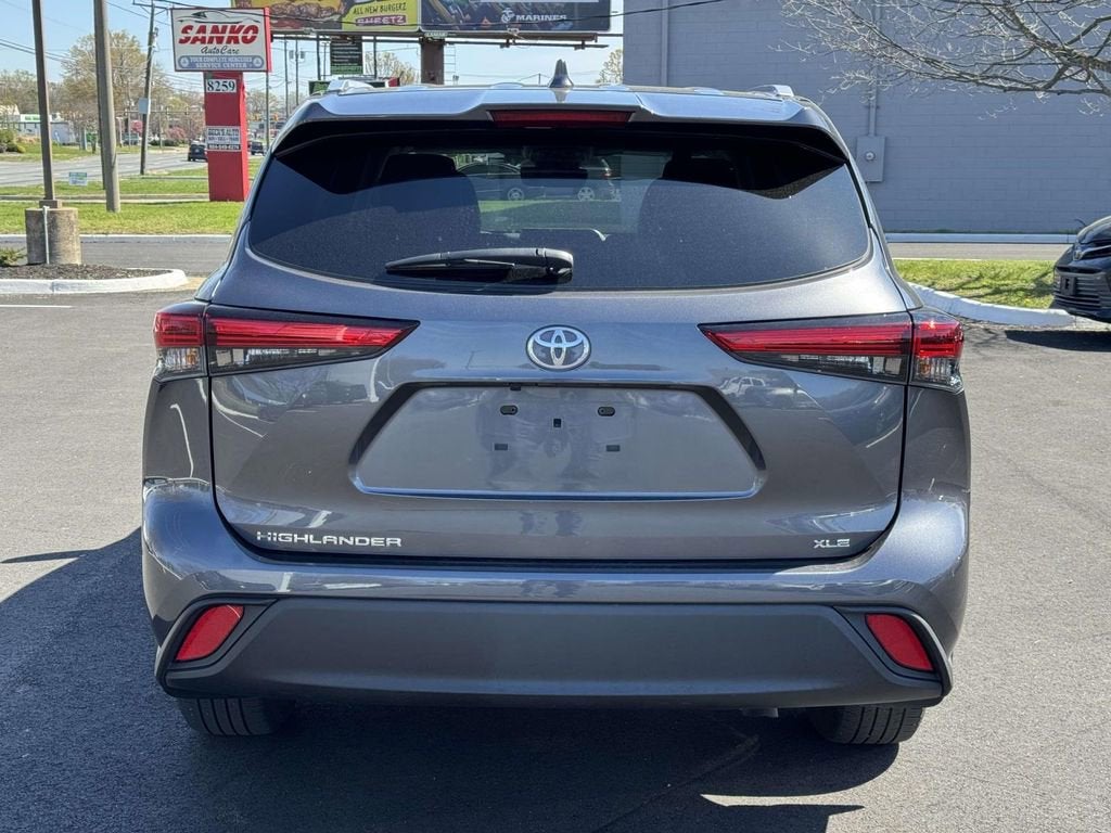 2023 Toyota Highlander XLE