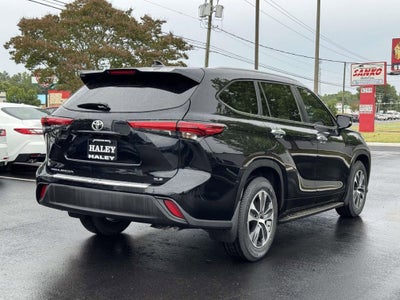 2023 Toyota Highlander XLE