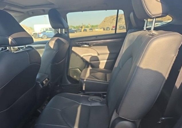 2023 Toyota Highlander Limited