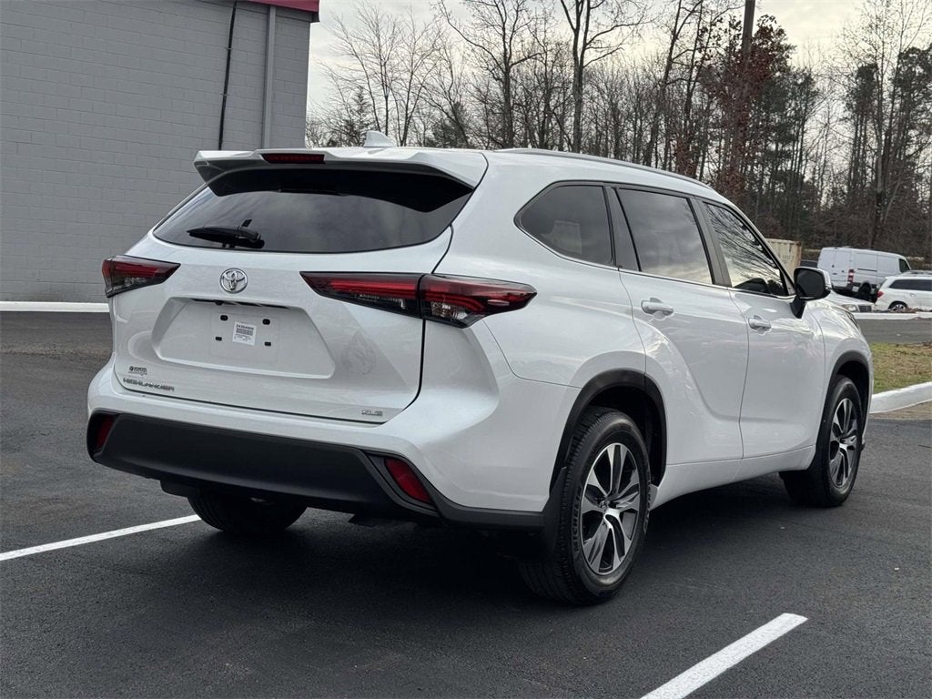 2024 Toyota Highlander XLE