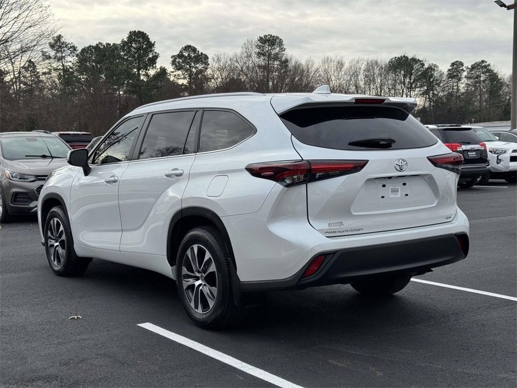 2024 Toyota Highlander XLE