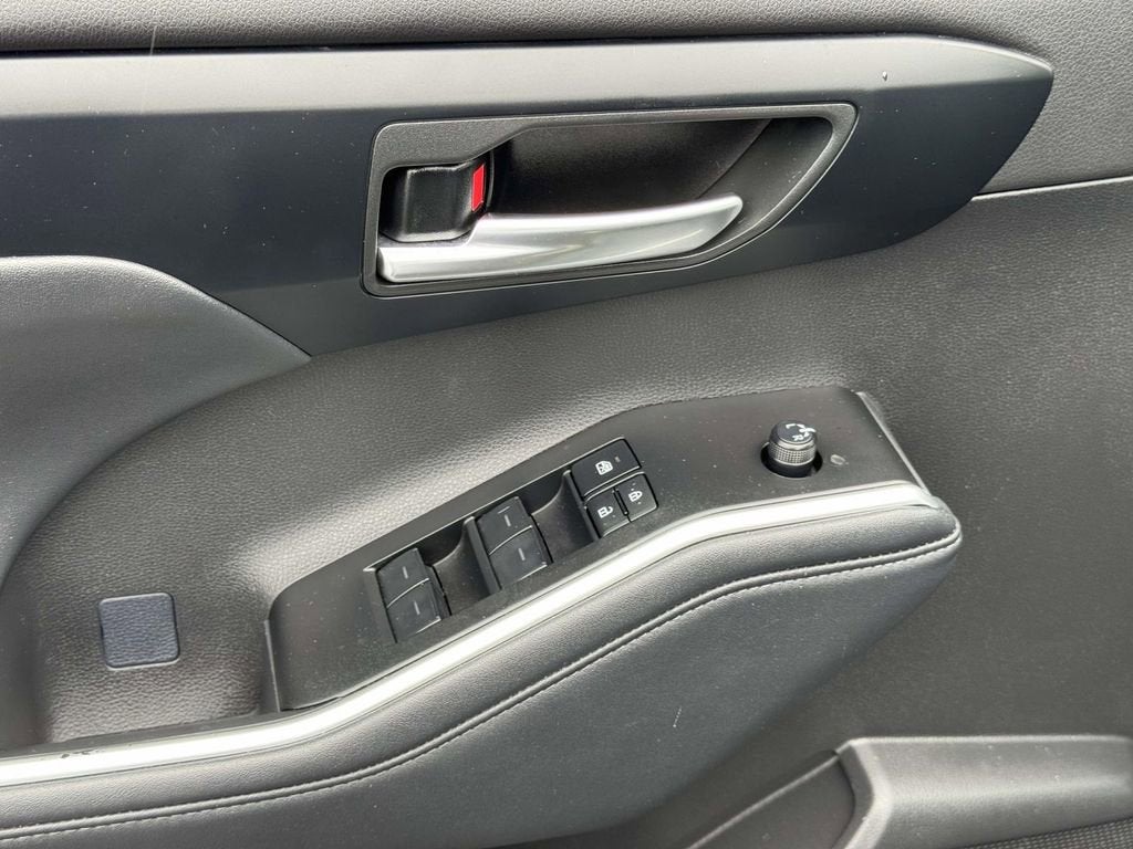 2025 Toyota Highlander XSE