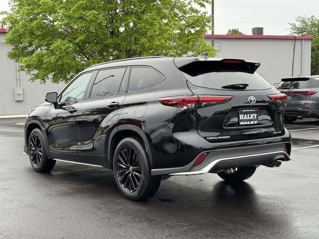 2025 Toyota Highlander XSE