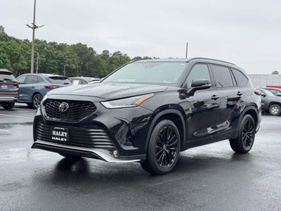 2025 Toyota Highlander XSE