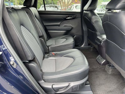 2025 Toyota Highlander XSE