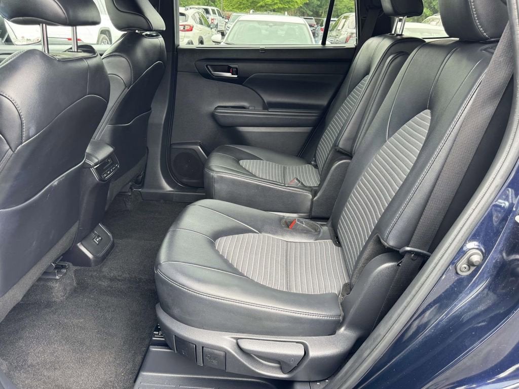 2025 Toyota Highlander XSE