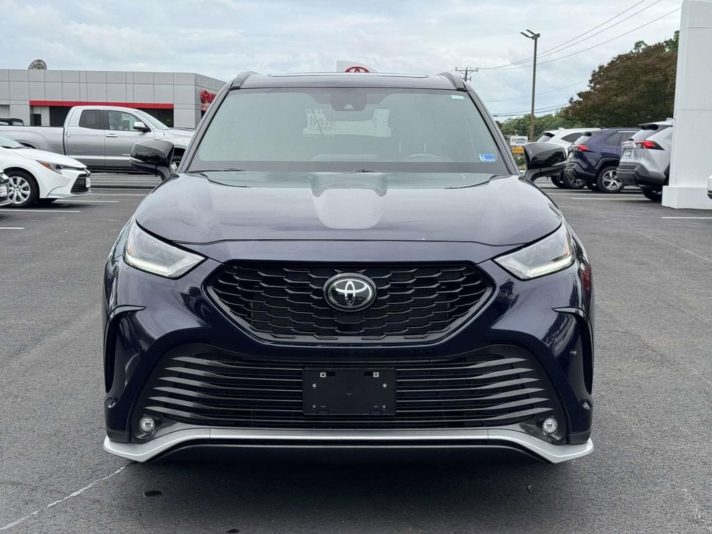 2025 Toyota Highlander XSE