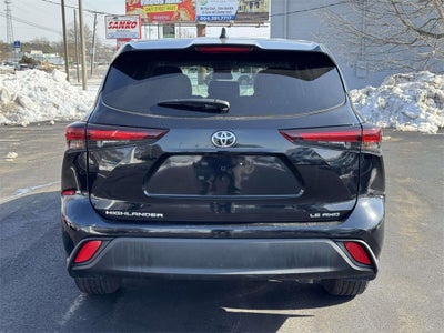 2024 Toyota Highlander LE