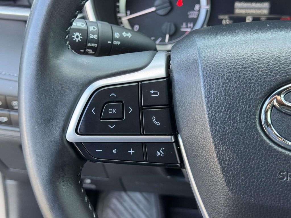 2024 Toyota Highlander XSE